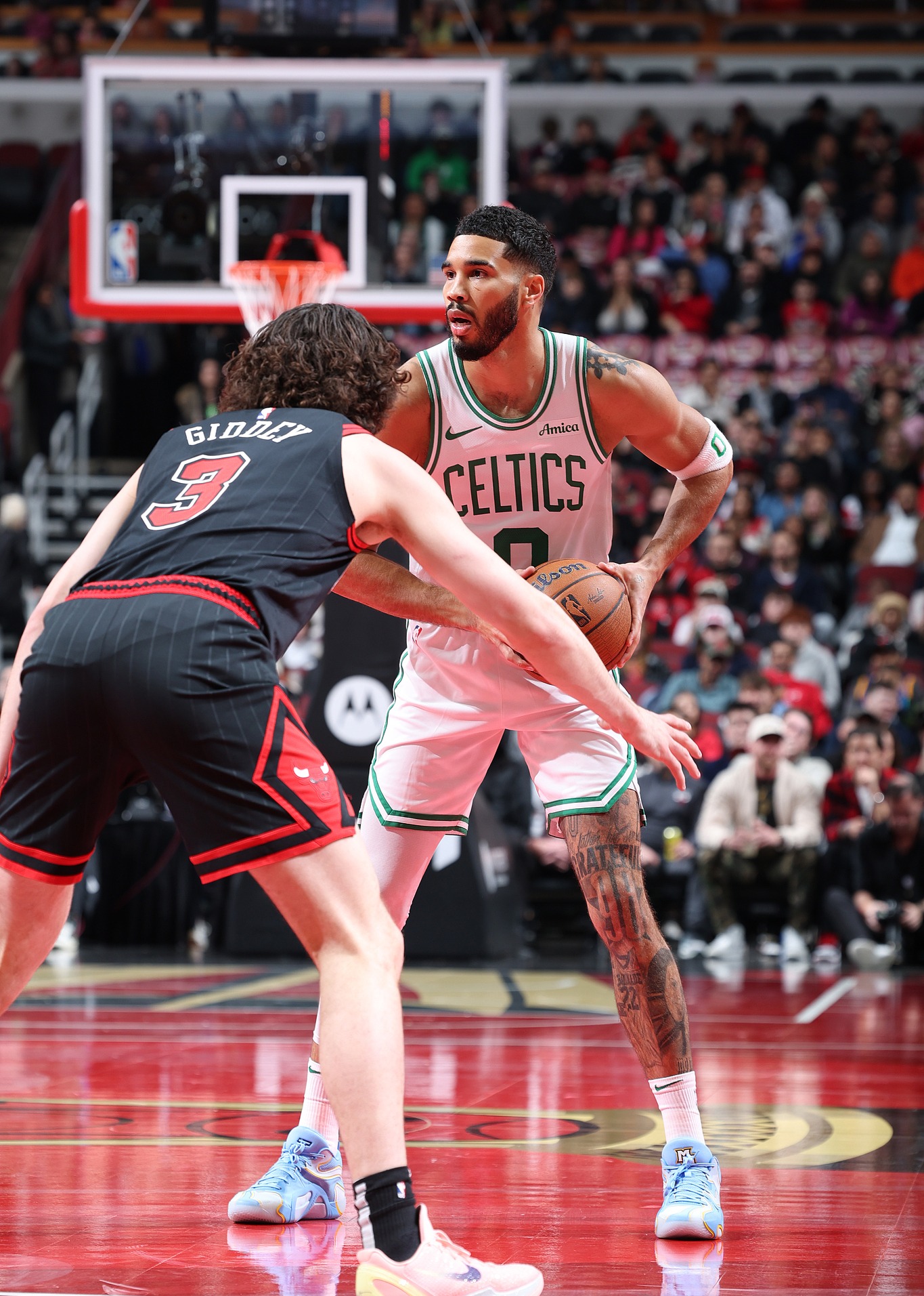 关于尤文图斯轻取芝加哥公牛，加维送出关键助攻宿命之战全球总决赛，让粉丝疯狂欢呼的信息