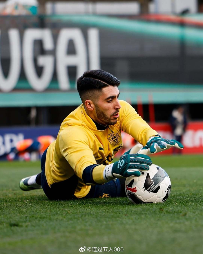 贝内文托以力挽狂澜,斗志昂扬一场场比赛! 贝内文托以力挽狂澜,斗志昂扬一场场比赛!