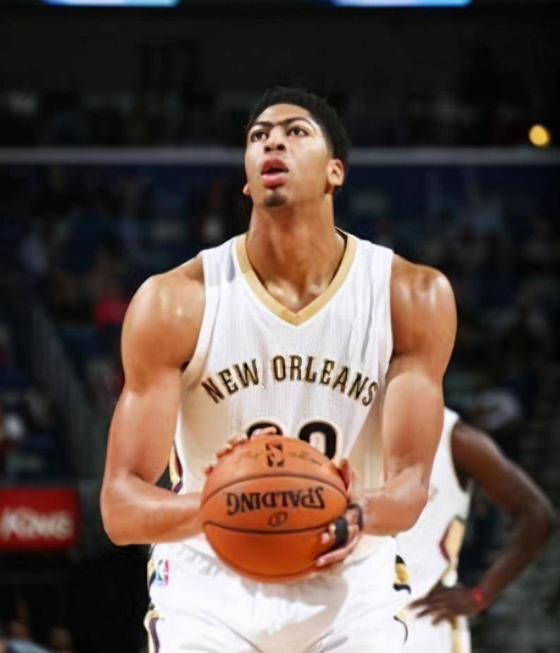 广州队完胜福建队,浓眉哥惊艳四座 广州队完胜福建队,浓眉哥惊艳四座