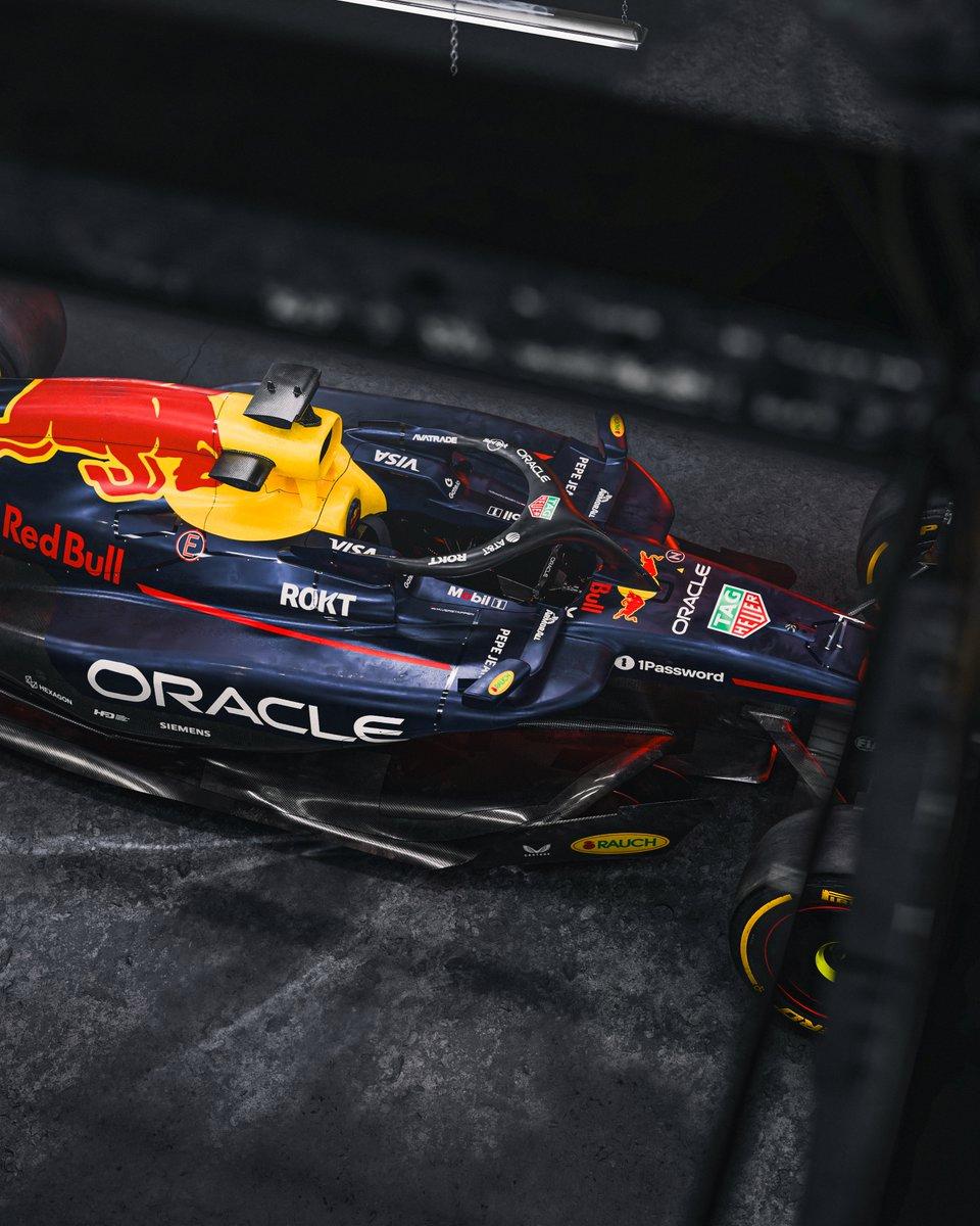 雷火电竞官网-阿斯顿马丁逆转红牛二队，拉塞尔惊艳四座